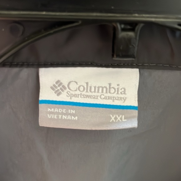 Columbia Black Rain jacket - Picture 4 of 5